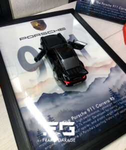 porsche 911 carrera rs 3d diecast frame