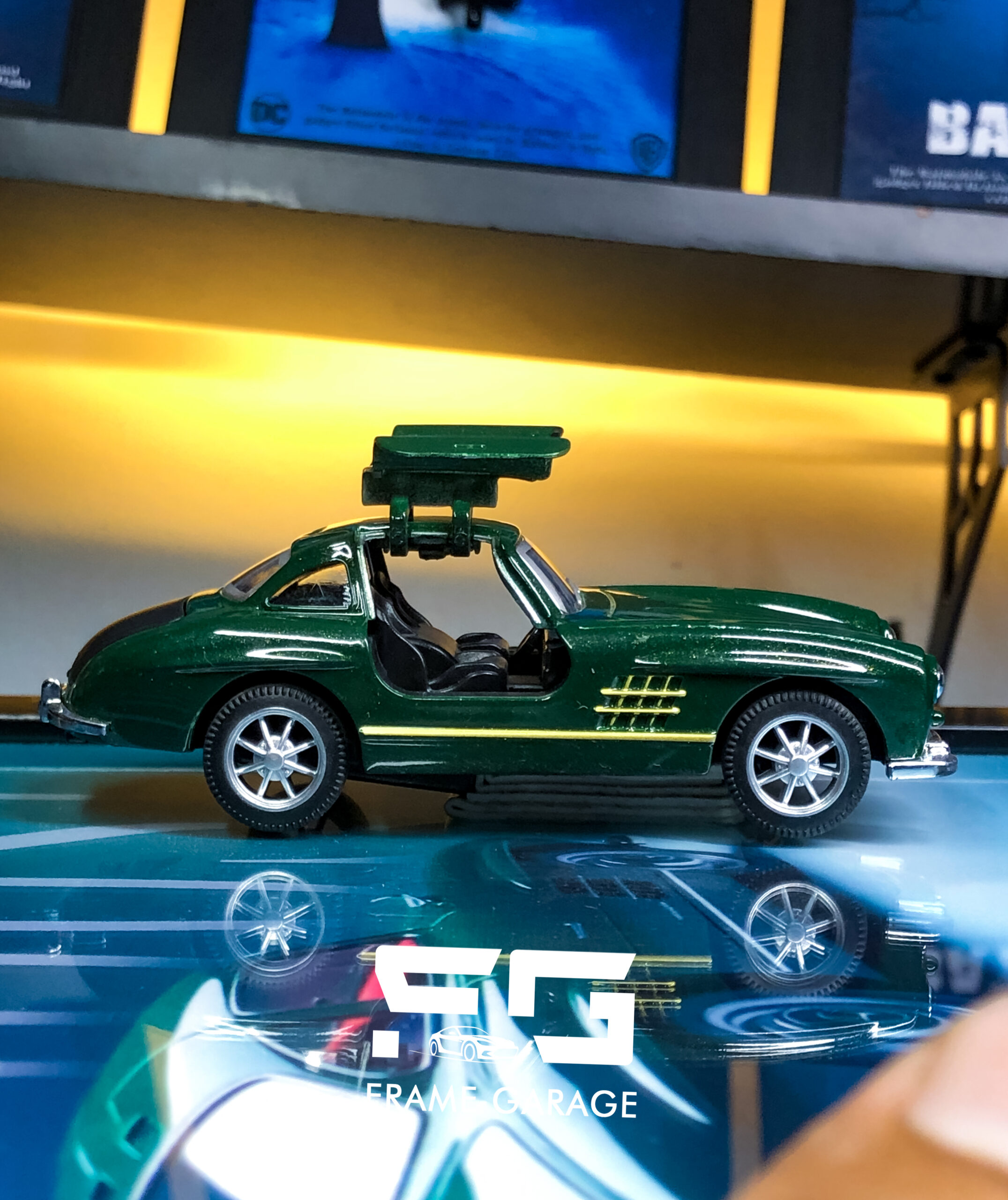 mercedes benz 300 sl 3d diecast frame mercedes benz 300 sl 3d diecast frame